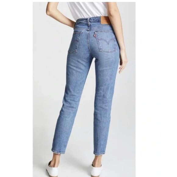 Levi's Wedgie High Waisted Button Fly Casual Denim Jean - Light-Medium Wash - Picture 1 of 11